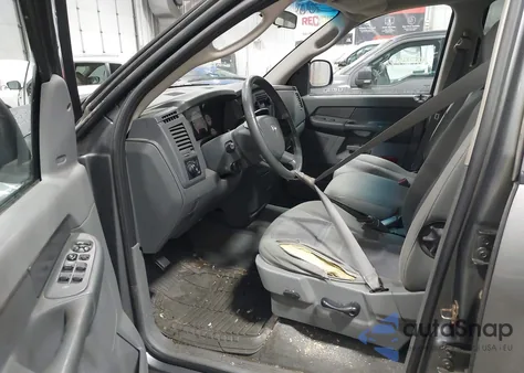 2006 Dodge Ram 1500 Slt/Trx4 Off Road/Sport из США, поврежденный, VIN 1D7HU18236J168534